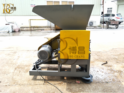 影響塑料破碎機設備的價格因素有哪些？